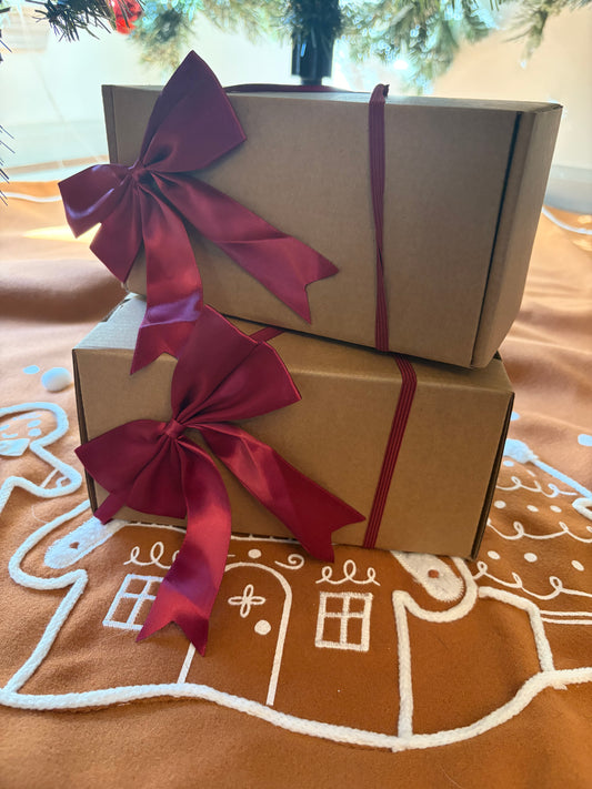 Holiday Body Oil Candle/Scrub Box